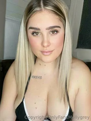 Itsmollygrey OnlyFans Leaked Free Thumbnail Picture - #ExPfa46ghu