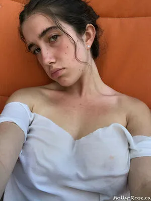 Itsmollyyyrose Again OnlyFans Leaked Free Thumbnail Picture - #gdxG6793aL