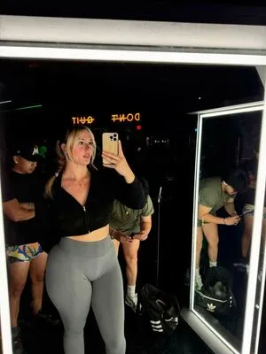 Itsokayla OnlyFans Leaked Free Thumbnail Picture - #T9QnX4KLKG