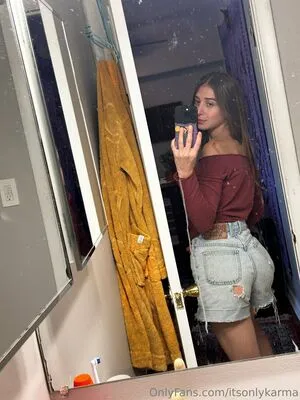 Itsonlykarma OnlyFans Leaked Free Thumbnail Picture - #SAPPNT12lq