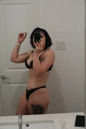 Itsqueenmanda OnlyFans Leaked Free Thumbnail Picture - #gehihAKaMz