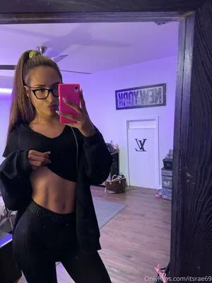 Itsrae69 OnlyFans Leaked Free Thumbnail Picture - #kKVKysiMe5