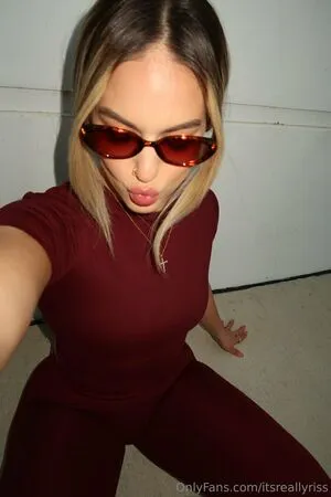 Itsreallyriss OnlyFans Leaked Free Thumbnail Picture - #tTis3zHais