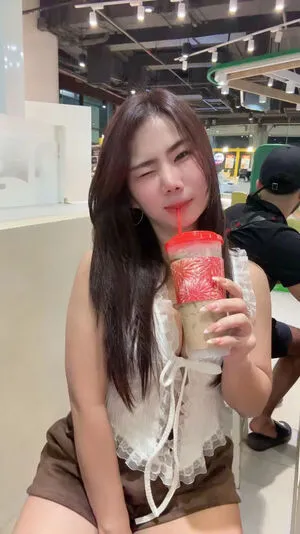 Itsrealminniej OnlyFans Leaked Free Thumbnail Picture - #9PmoXaJ4CL