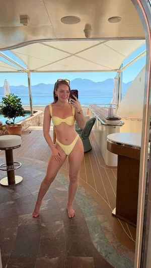Itsredredred OnlyFans Leaked Free Thumbnail Picture - #B4Rkjz9Dhi