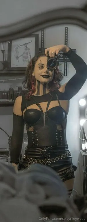 Itsrileywoods OnlyFans Leaked Free Thumbnail Picture - #x5wYu93dSw