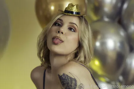 Itsrosemoon OnlyFans Leaked Free Thumbnail Picture - #KtBZiaKazz