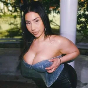 Itssarapr OnlyFans Leaked Free Thumbnail Picture - #EVADrf8D7c