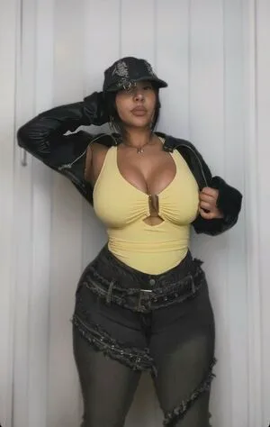 Itssarapr OnlyFans Leaked Free Thumbnail Picture - #lDD5h0Wk06