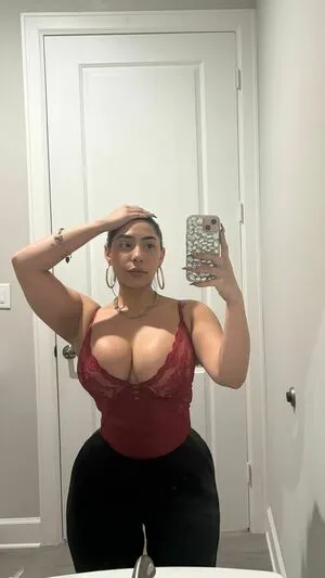 Itssarapr OnlyFans Leaked Free Thumbnail Picture - #lDfiePT50c