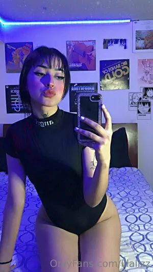 Itsscarlettx OnlyFans Leaked Free Thumbnail Picture - #US5jD74GBH