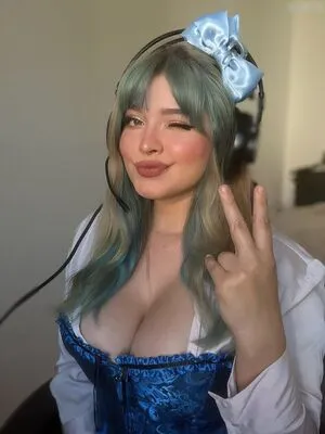 Itsschmolli OnlyFans Leaked Free Thumbnail Picture - #NIVIFp0YRN