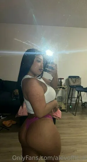 Itsschynaxx OnlyFans Leaked Free Thumbnail Picture - #lWSkdbriaF