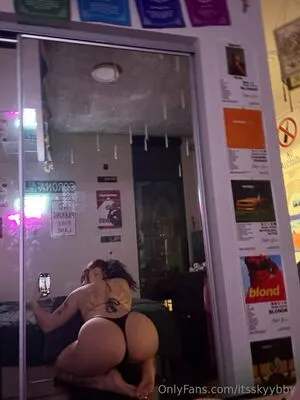 Itsskyybby OnlyFans Leaked Free Thumbnail Picture - #x5yD3myWgg