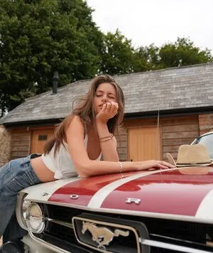 Itssluciaf OnlyFans Leaked Free Thumbnail Picture - #S8FhEyn14s