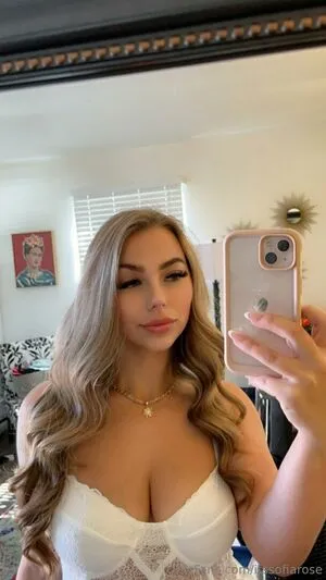 Itssofiarose OnlyFans Leaked Free Thumbnail Picture - #qc1yXcMYWW