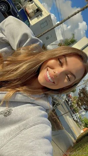 Itssofiarose OnlyFans Leaked Free Thumbnail Picture - #xhnwDJ3H5Y