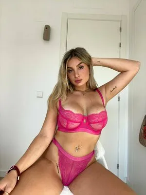 Itssschloeee OnlyFans Leaked Free Thumbnail Picture - #RgahC4ySfa