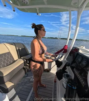 Itssydneynicolefree OnlyFans Leaked Free Thumbnail Picture - #XeWTByBfUL