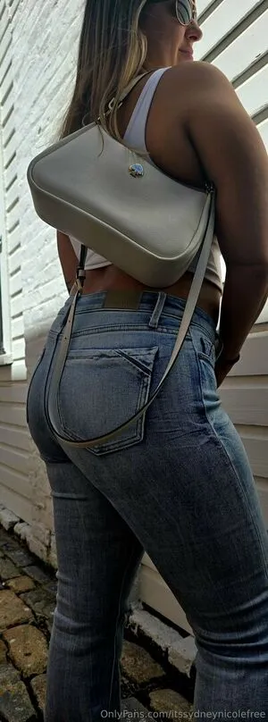 Itssydneynicolefree OnlyFans Leaked Free Thumbnail Picture - #c0MVDyFmtD