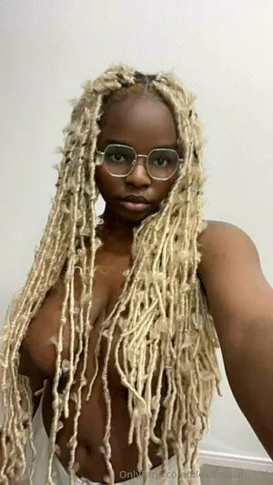 Itsthalialove OnlyFans Leaked Free Thumbnail Picture - #kwxN4pqlLr