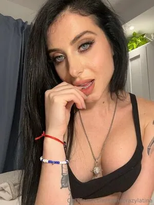 Itsthecrazylatina OnlyFans Leaked Free Thumbnail Picture - #AANJriJnKx