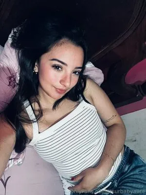 Itsurbabyalice OnlyFans Leaked Free Thumbnail Picture - #7ZH6IckZ35
