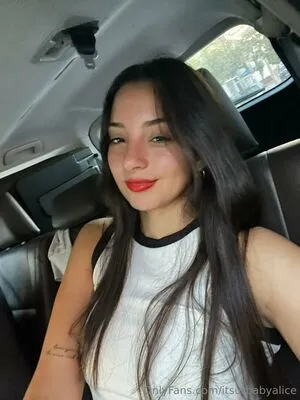 Itsurbabyalice OnlyFans Leaked Free Thumbnail Picture - #Av0hBQofE4