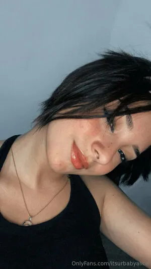 Itsurbabyalice OnlyFans Leaked Free Thumbnail Picture - #O0xrV7SCzJ