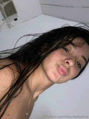 Itsurbabyalice OnlyFans Leaked Free Thumbnail Picture - #VGlbwSlk8S