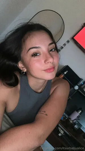 Itsurbabyalice OnlyFans Leaked Free Thumbnail Picture - #ygudLddH1F
