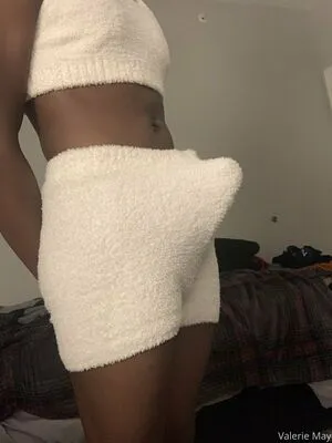 Itsvaleriemay OnlyFans Leaked Free Thumbnail Picture - #6ET9Ymd1SS