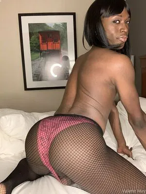 Itsvaleriemay OnlyFans Leaked Free Thumbnail Picture - #AuUtoEAuXr