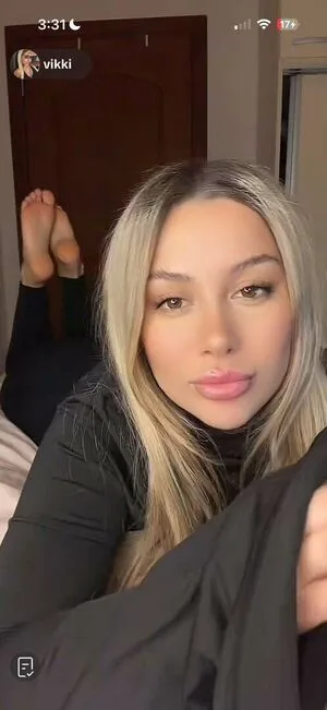 Itsvikki01 OnlyFans Leaked Free Thumbnail Picture - #szxzgeJWIX