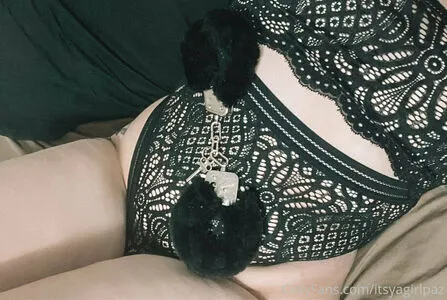 Itsyagirlpaz OnlyFans Leaked Free Thumbnail Picture - #416XapRZIR