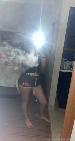 Itsyagirlsky OnlyFans Leaked Free Thumbnail Picture - #hg1xiBF642