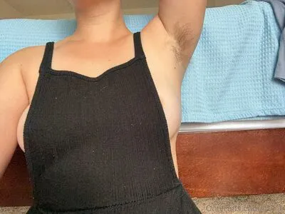 Itty B OnlyFans Leaked Free Thumbnail Picture - #2Rz12g7cS1