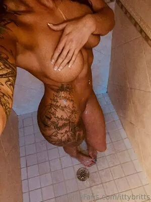 Ittybritts OnlyFans Leaked Free Thumbnail Picture - #x9pJ5SZT69