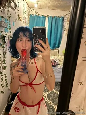 Itzdaisylee OnlyFans Leaked Free Thumbnail Picture - #AXP2Mpx8Cd