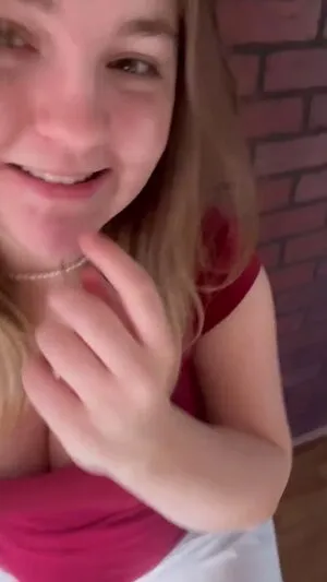 Itzgracierobbins OnlyFans Leaked Free Thumbnail Picture - #8c2npHAezX