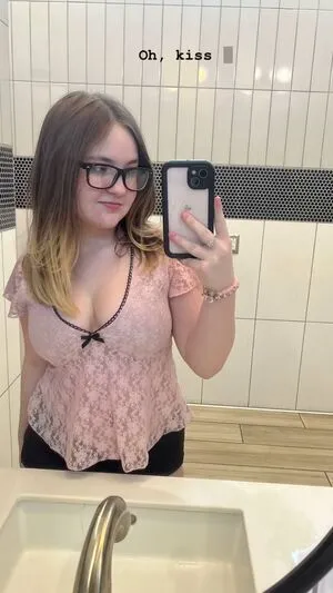 Itzgracierobbins OnlyFans Leaked Free Thumbnail Picture - #bMPk6Fd3ST