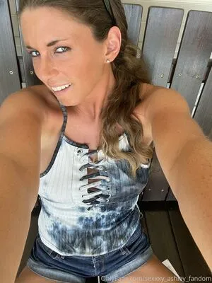 Itzmissashfree OnlyFans Leaked Free Thumbnail Picture - #1cJWjXHLb1