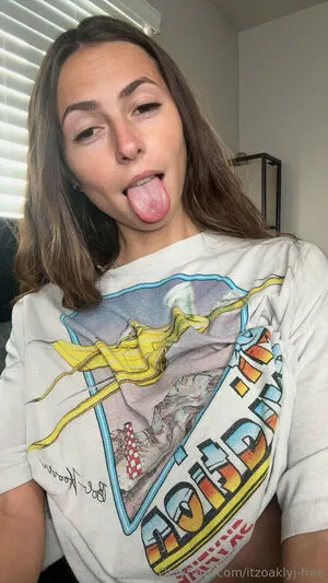 Itzoaklyj Free OnlyFans Leaked Free Thumbnail Picture - #68r4qYNSc4