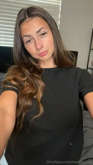 Itzoaklyj Vip OnlyFans Leaked Free Thumbnail Picture - #SldWj1M9FX