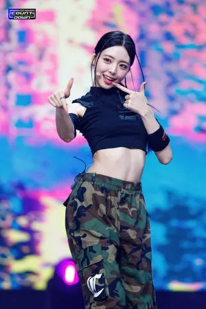 Itzy All In Us OnlyFans Leaked Free Thumbnail Picture - #1EDmolIYTS
