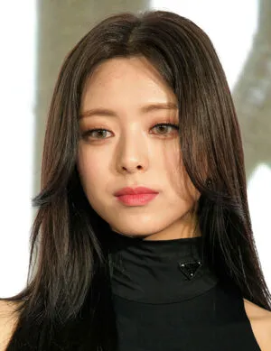 Itzy All In Us OnlyFans Leaked Free Thumbnail Picture - #4TEgn7LLrs