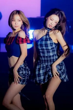 Itzy All In Us OnlyFans Leaked Free Thumbnail Picture - #61pb2wRvga