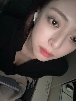 Itzy All In Us OnlyFans Leaked Free Thumbnail Picture - #6iYPCEpbOX