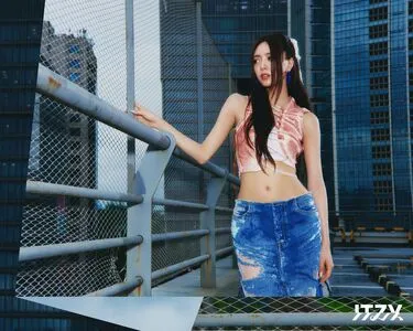 Itzy All In Us OnlyFans Leaked Free Thumbnail Picture - #7OJRxZpA6t