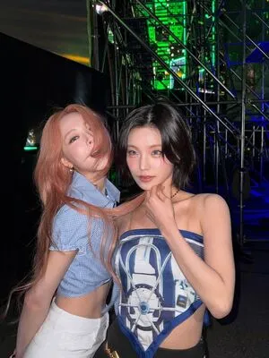 Itzy All In Us OnlyFans Leaked Free Thumbnail Picture - #8KA1lIFblw